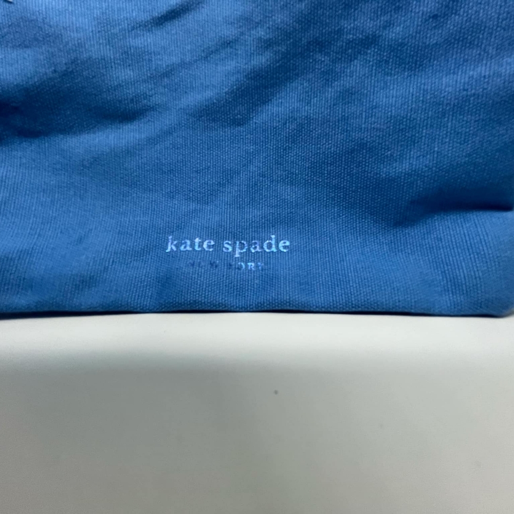 Kate Spade ♠️ - Picture 4 of 5